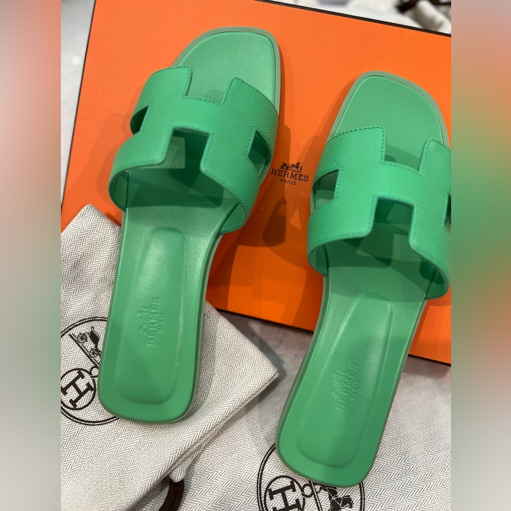 Hermes Oran Sandals- NEW! Autentique!